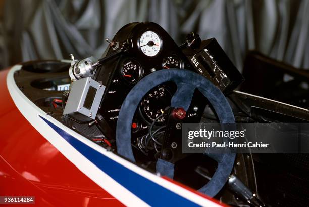 Lola-Ford THL2, Grand Prix of Hungary, Hungaroring, 10 August 1986. Steering wheel and dashboard of the Lola-Ford THL2.