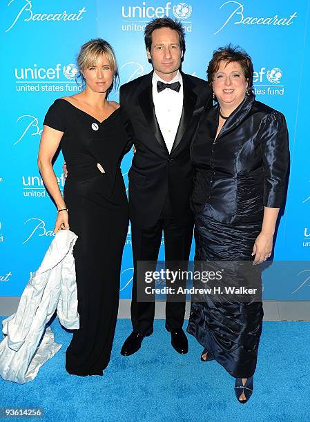 Actors Tea Leoni and David Duchovny with US Fund for UNICEF President Caryl Stern at the 2009 UNICEF Snowflake Ball at Cipriani 42nd Street on...