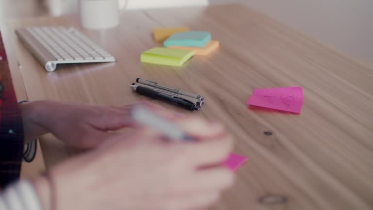Writing Notes On Post Note Writing On Post It Note Videos and HD Footage - Getty Images