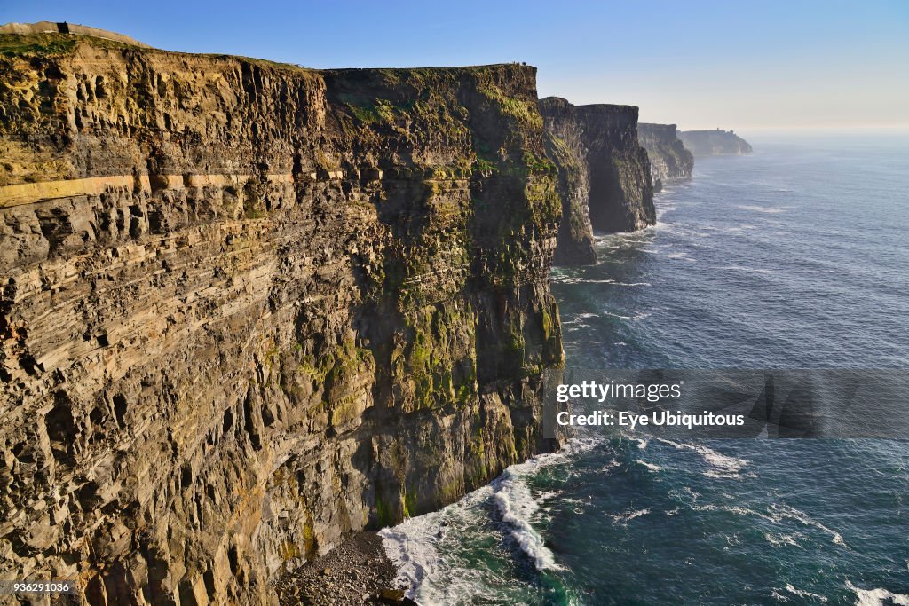 Ireland, County Clare, Cliffs of Moher.