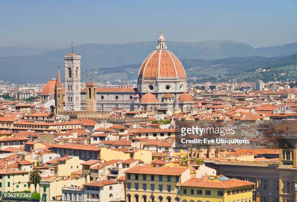 Italy, Tuscany, Florence, Vista of the city with the dome of the Cathedral seen from Piazzale Michelangelo.