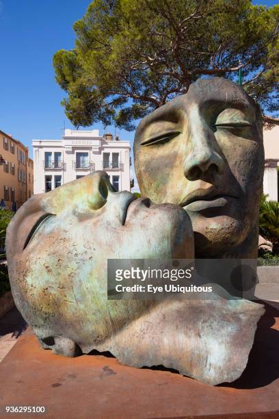 France, Saint Tropez, Hermanos sculpture by Igor Mitoraj.
