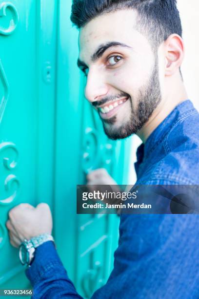 middle eastern front door - arabesque position stock pictures, royalty-free photos & images