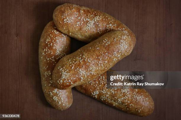 Letter R Cornbread 350 Types Of Flour Stock Photos, High-Res Pictures, and Images - Getty ...