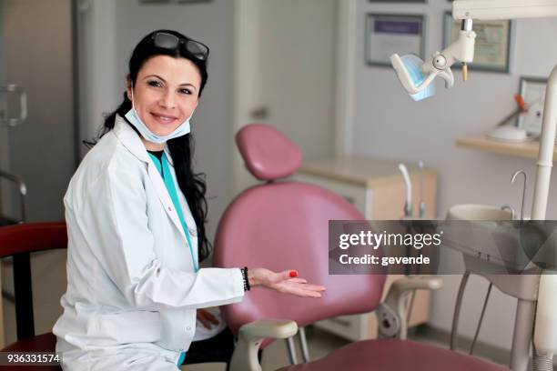 doctor invites kindly - kindness stock pictures, royalty-free photos & images