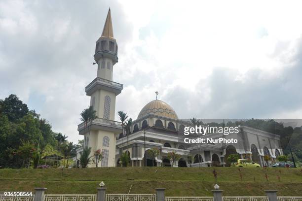Masjid Jamek Bandar mosque in Bentong, near rhe start of the fifth stage, the mountain stage of 169.4km from Bentong to Cameron Highlands, of the...