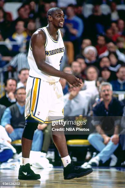 Chris Webber of the Golden State Warriors walks circa 1994 at the Oakland Coliseum in Oakland, California. NOTE TO USER: User expressly acknowledges...
