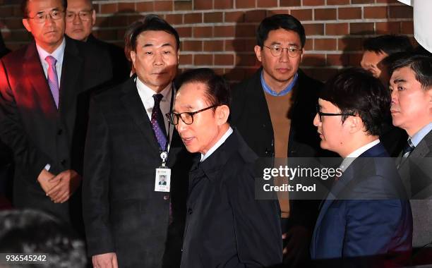 Former South Korean President Lee Myung-Bak, leaves his residence as he is transferred to a detention house on March 23, 2018 in Seoul, South Korea....