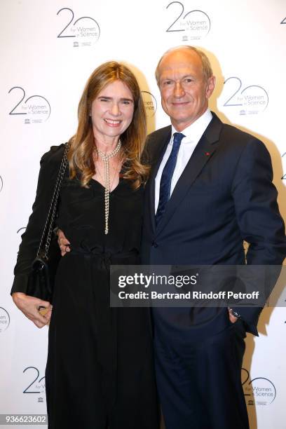 Chairman & Chief Executive Officer of L'Oreal and Chairman of the L'Oreal Foundation Jean-Paul Agon and his wife Sophie attend the 2018 L'Oreal -...