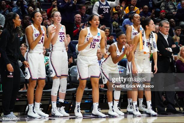 Katie W Photos and Premium High Res Pictures - Getty Images