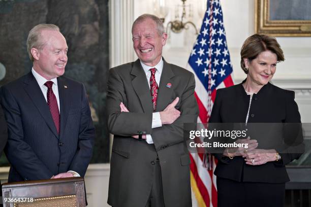 Lockheed Rms President 484 Ceo Of Lockheed Martin Stock Photos, High-Res Pictures, and Images ...