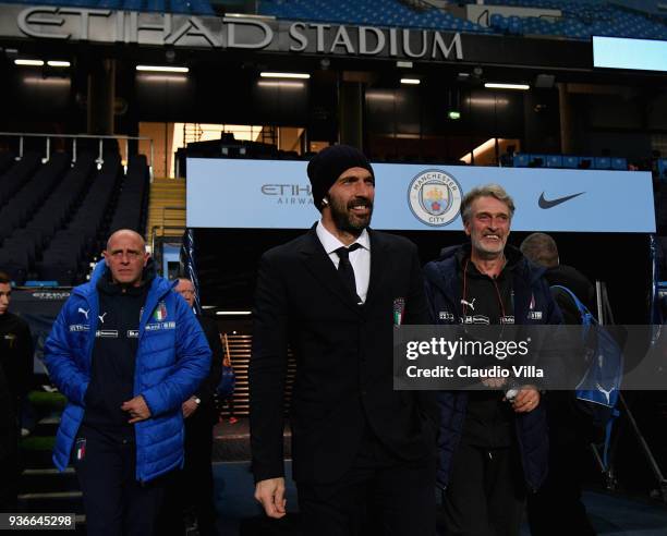 Gianluigi Buffon of Italy looks on during Italy walk around at Etihad Stadium on March 22, 2018 in Manchester, England.