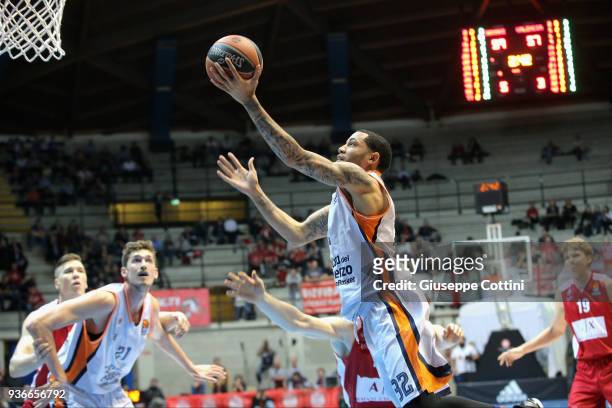 Erick Green, #32 of Valencia Basket in action during the 2017/2018 Turkish Airlines EuroLeague Regular Season Round 28 game between AX Armani...