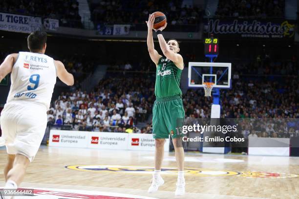 Paulius Jankunas, #13 of Zalgiris Kaunas in action during the 2017/2018 Turkish Airlines EuroLeague Regular Season Round 28 game between Real Madrid...