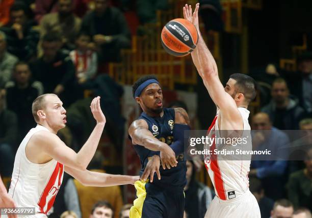 Ali Muhammed of Fenerbahce in action against Branko Lazic and Dejan Davidovac of Crvena Zvezda during the 2017/2018 Turkish Airlines EuroLeague...