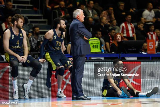 Nicolo Melli Luigi Datome Head coach Zeljko Obradovic and Kostas Sloukas of Fenerbahce look on during the 2017/2018 Turkish Airlines EuroLeague...