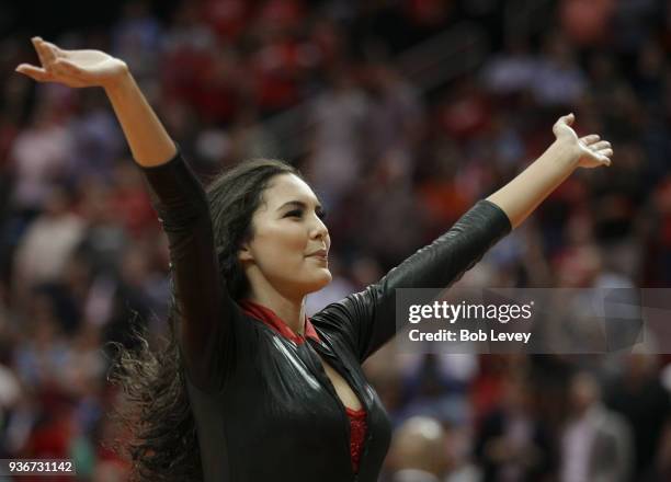 Houston Rockets Dance 624 Houston Rockets Power Dancers Photos & High Res Pictures - Getty Images