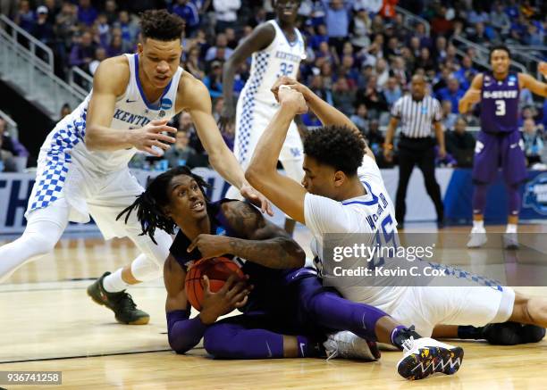 Jarred Vanderbilt of the Kentucky Wildcats calls a timeout late in the second half against Kevin Knox and PJ Washington of the Kentucky Wildcats...