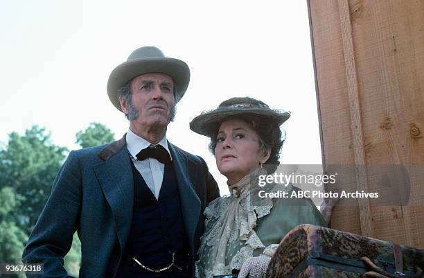 UNITED STATES ROOTS: THE NEXT GENERATION - 2/18/79 -HENRY FONDA, OLIVIA DE HAVILLAND