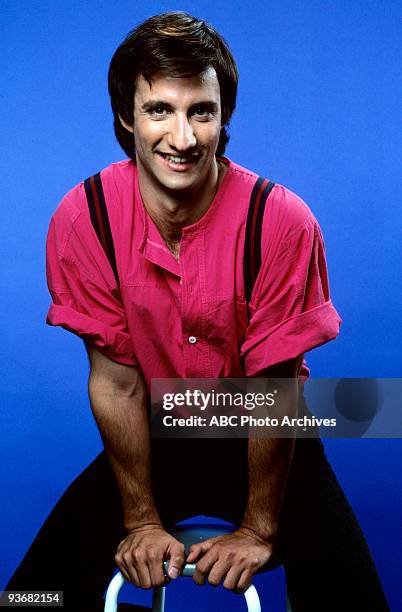 Gallery - Season One - 6/27/86, Bronson Pinchot ,