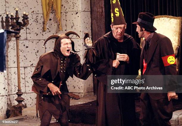 Season Two - "Mork in Wonderland" 1979 Robin Williams, Tom Poston, Robert Donner