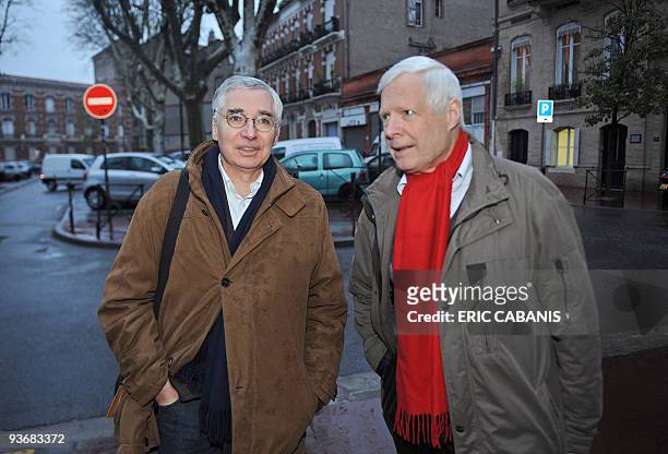 Andre Bamberski , father of Kalinka Bamberski, who died mysteriously in 1982, and his lawyer Laurent de Caunes, arrive on December 3, 2009 at...