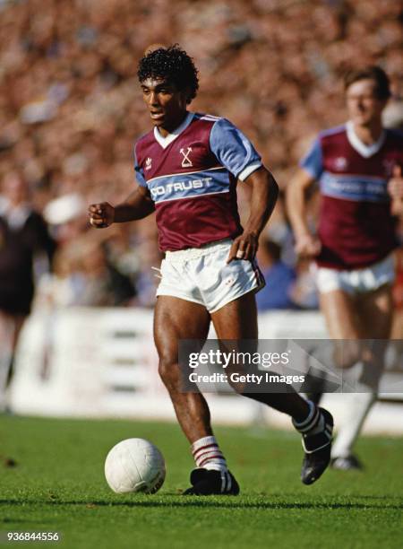West Ham United winger Bobby Barnes in action during a Canon Division One match against Nottingham Forest at Upton Park in September, 1984 in London,...