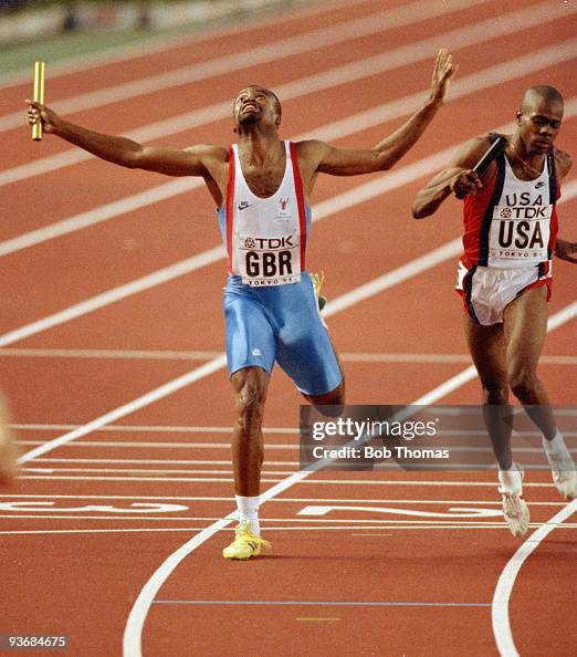 Kriss Akabusi And Antonio Pettigrew Kriss Akabusi And Antonio Pettigrew