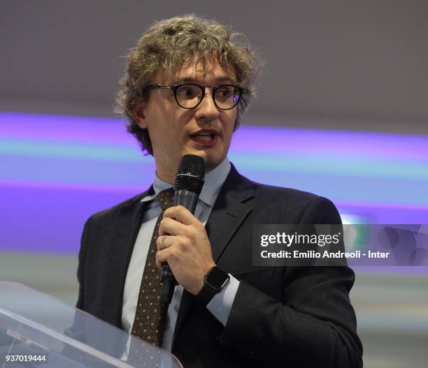 Alessandro Corsini of FC Internazionale delivers a speech during FC Internazionale Medical Meeting on March 23, 2018 in Milan, Italy.