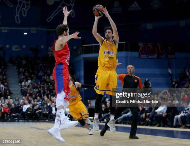 Alexey Shved, #1 of Khimki Moscow Region competes with Sergio Rodriguez, #13 of CSKA Moscow in action during the 2017/2018 Turkish Airlines...