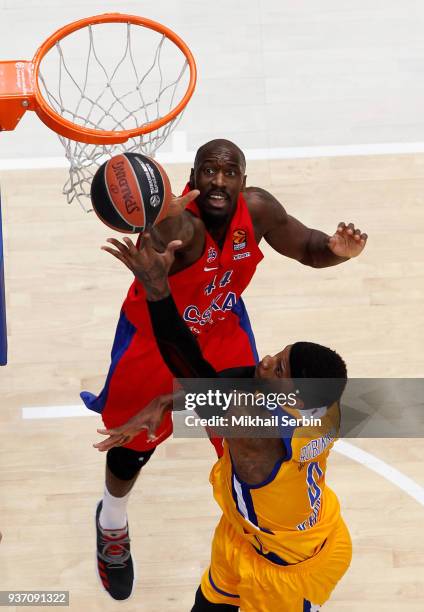 Thomas Robinson, #0 of Khimki Moscow Region competes with Othello Hunter, #44 of CSKA Moscow in action during the 2017/2018 Turkish Airlines...