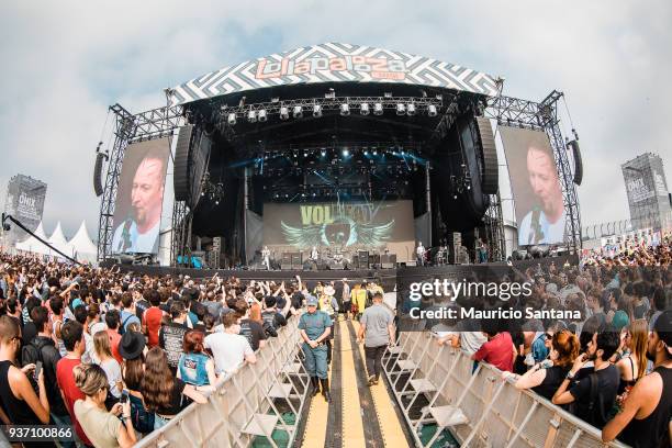 General view of the audience during the Volbeat concert during the first day of Lollapalooza Brazil at Interlagos Racetrack on March 23, 2018 in Sao...