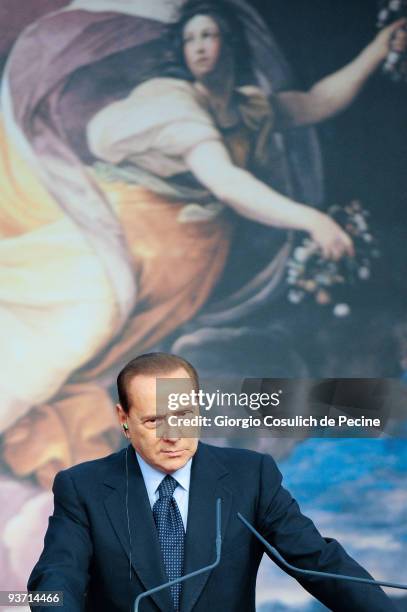 Italian Prime Minister Silvio Berlusconi addresses a press conference with Russia's President Dmitry Medvedev at Villa Madama on December 3, 2009 in...