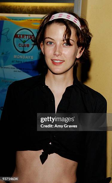 Elyse Sewell, Model