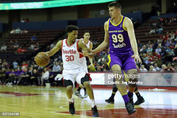Frazier of the Memphis Hustle jocks for a position during the game against the South Bay Lakers during a NBA G-League game on March 23, 2018 at...