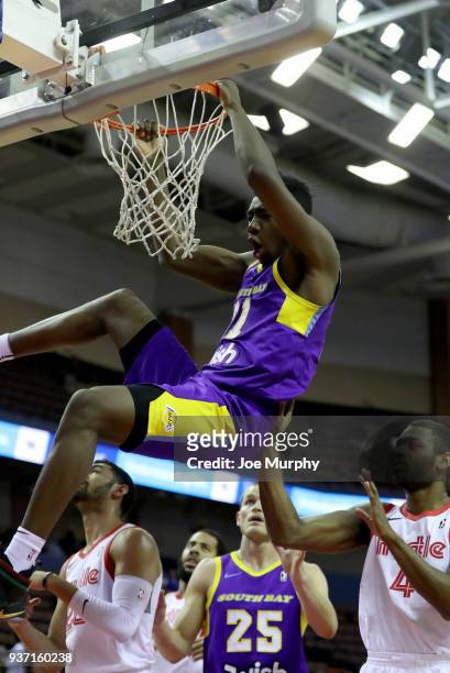 Thomas Bryant of the South Bay Lakers drives to the basket during the game against the Memphis Hustle during a NBA G-League game on March 23, 2018 at...