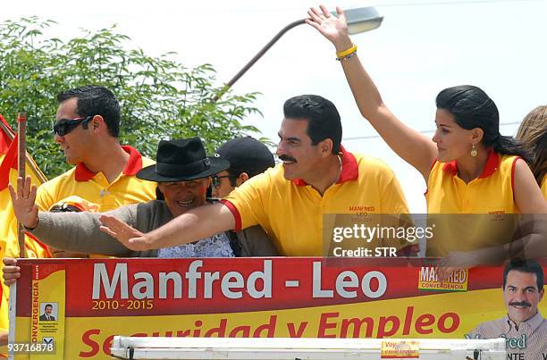 Bolivian presidential candidate Manfred Reyes Villa, of the Plan Progreso para Bolivia party waves during a rally on November 29, 2009 in Cochabamba....