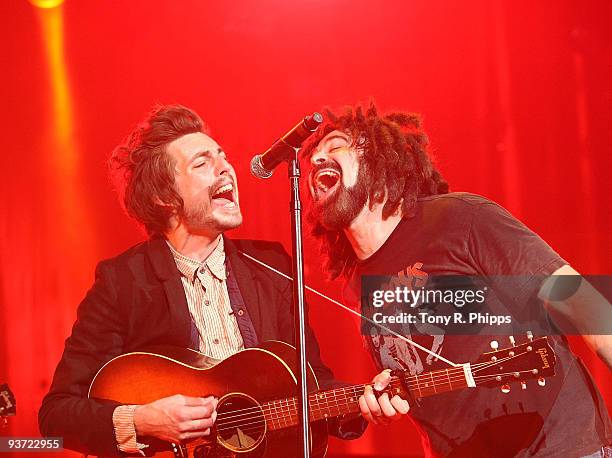 Dan Layus 651 Augustana (Band) Stock Photos, High-Res Pictures, and Images ...