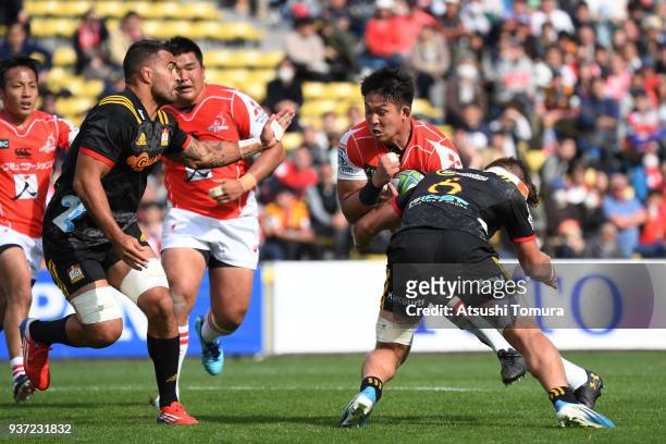 Kazuki Himeno of Sunwolves runs with the ball during the Super Rugby match between Sunwolves and Chiefs at Prince Chichibu Memorial Groound on March...