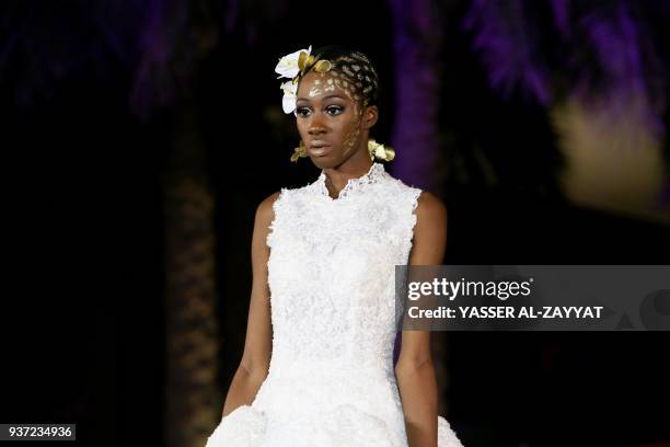Kuwait Modelling 350 Kuwait Fashion Show Stock Photos, High-Res Pictures, and Images ...