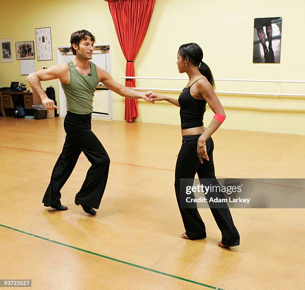 520 Beauty And The Beast Broadway Stock Photos, HighRes Pictures, and