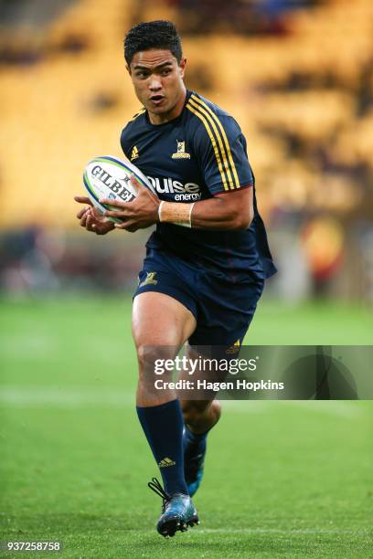 Josh Ioane of the Highlanders warms upduring the round six Super Rugby match between the Hurricanes and the Highlanders at Westpac Stadium on March...
