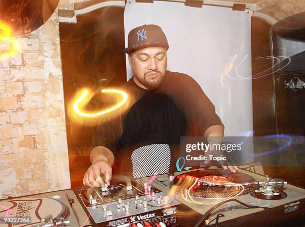 Kings Nz Rapper King Kapisi Photos and Premium High Res Pictures - Getty Images