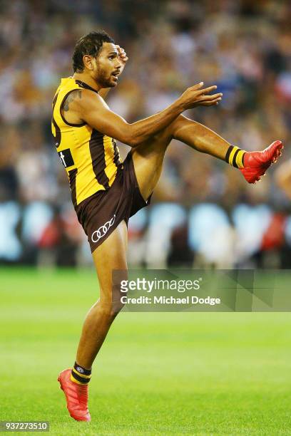 Cyril Rioli of the Hawks kicks the ball for a goal during the round one AFL match between the Hawthorn Hawks and the Collingwood Magpies at Melbourne...
