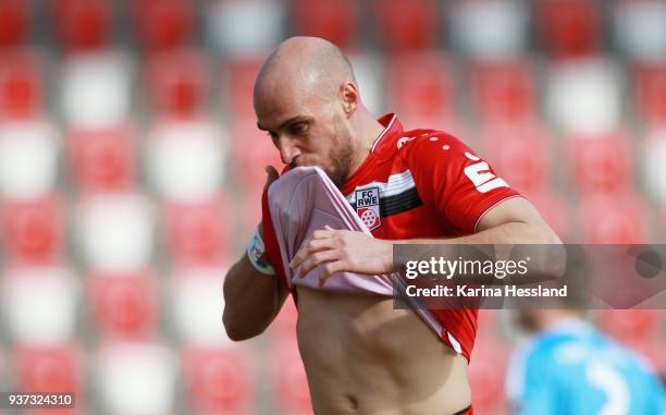 Daniel Brueckner of Erfurt looks dejected during the third Liga match between FC Rot Weiss Erfurt and SC Fortuna Koeln at Steigerwaldstadion on March...