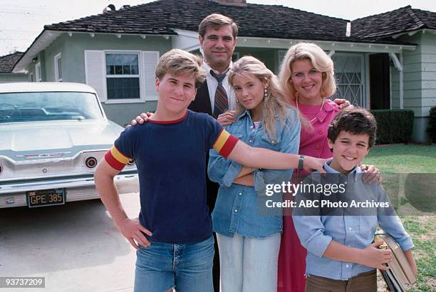 Pilot" 1/31/88 Jason Hervey, Dan Lauria, Olivia d'Abo, Alley Mills, Fred Savage