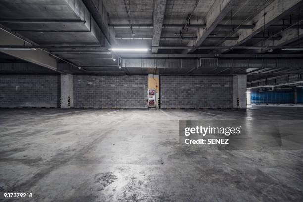 435 Ramp Ceiling Stock Photos, High-Res Pictures, and Images - Getty Images