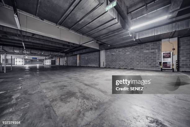 435 Ramp Ceiling Stock Photos, High-Res Pictures, and Images - Getty Images