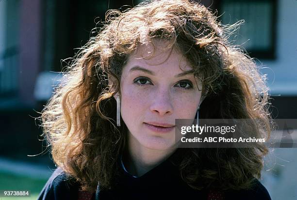 Melanie Mayron Photos and Premium High Res Pictures - Getty Images