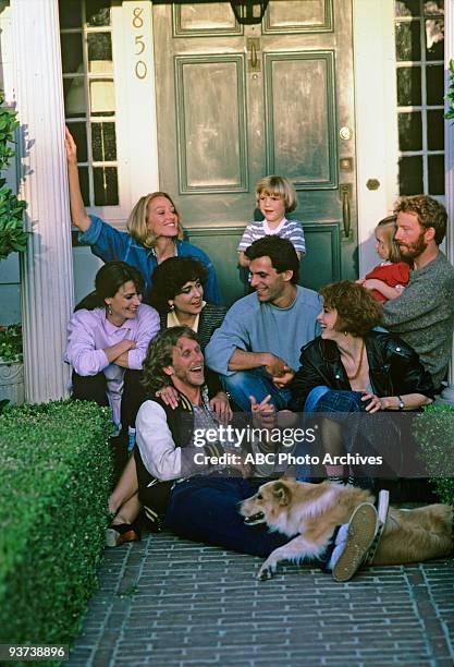 Thirtysomething - AD GALLERY 1987 Mel Harris, Patricia Wettig, Polly Draper, Peter Horton, Ken Olin, Melanie Mayron, Timothy Busfield